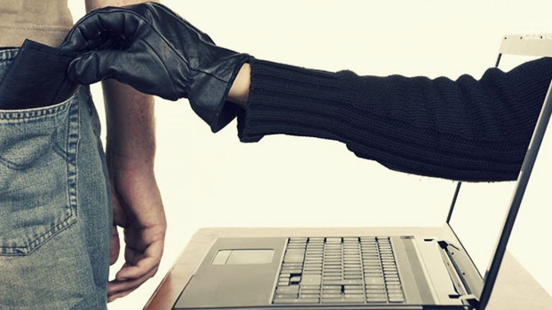 Tak kradną w mediach społecznościowych. Okazją zakupy odzieży