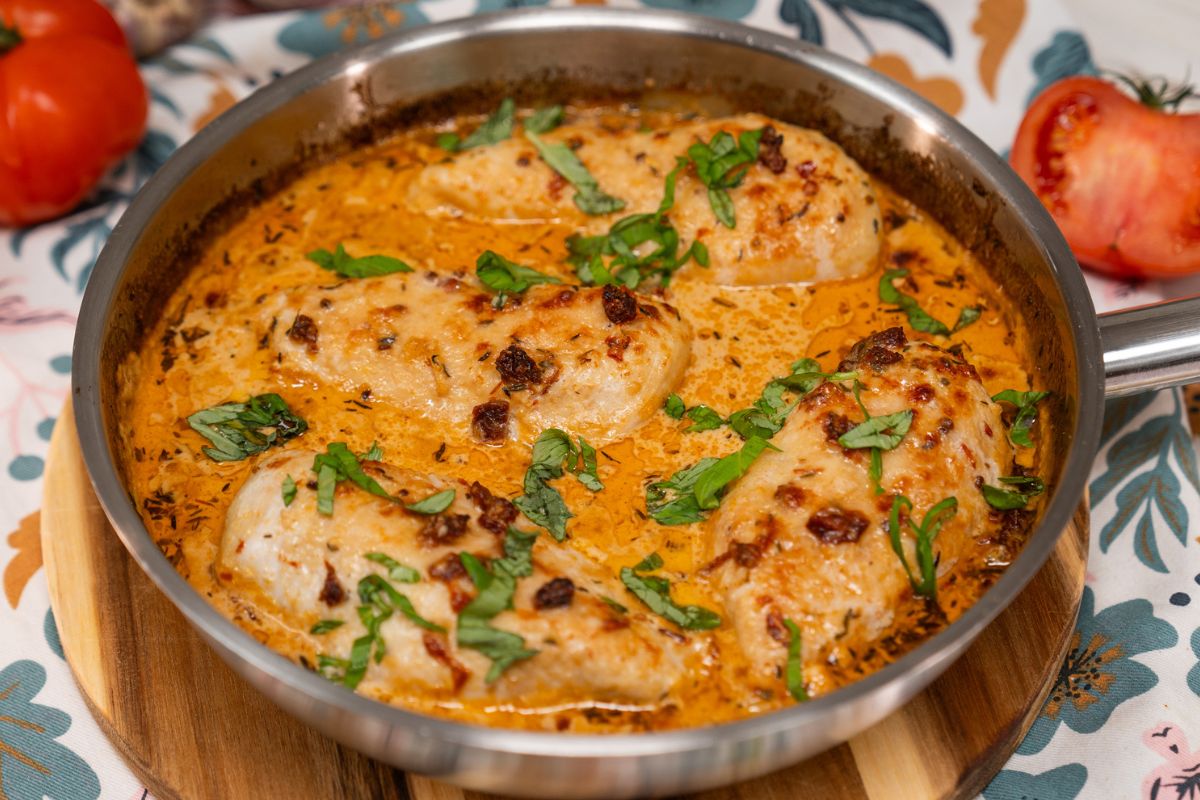 Podaj ten obiad w walentynki, a na pewno usłyszysz "tak". Kurczak "Marry me" to strzał w dziesiątkę