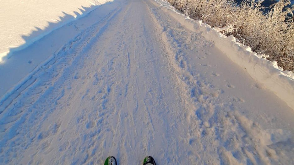 Beskidy. Choć wiosna już przyszłą, w górach pełnia zimy.