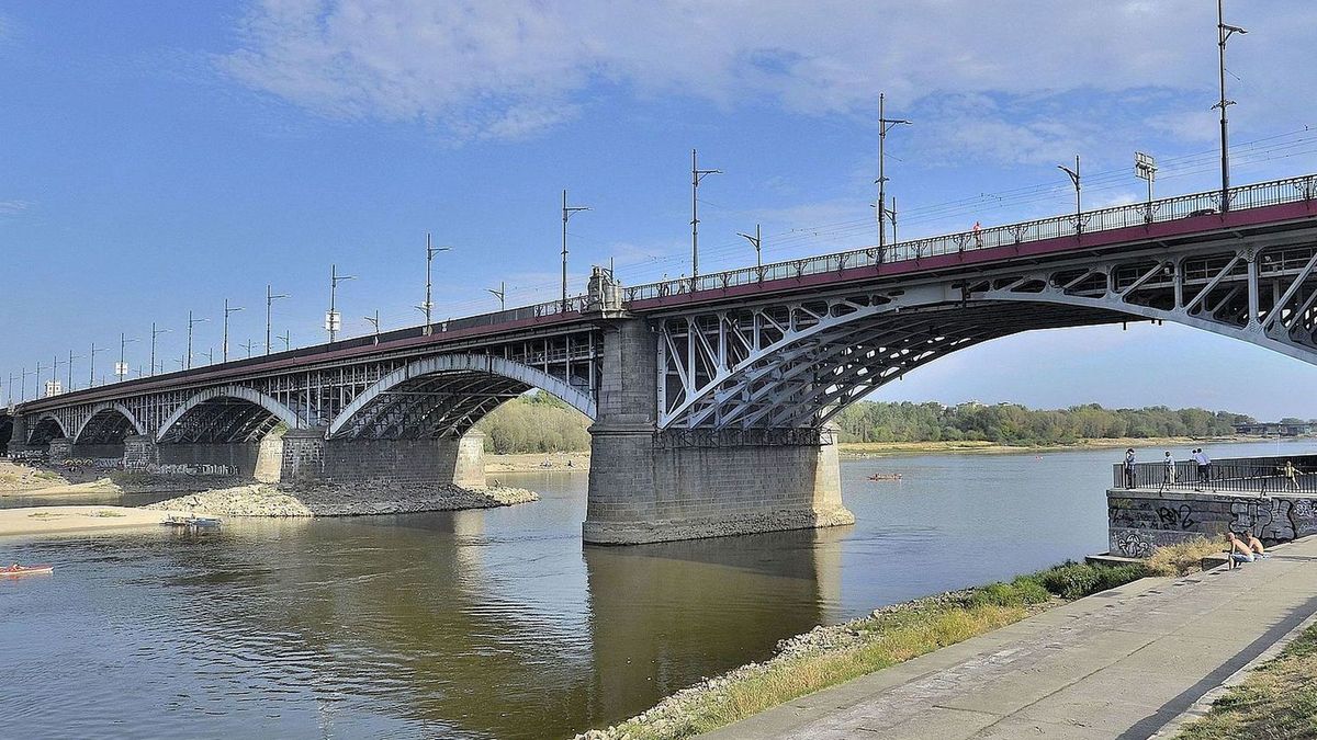 Tęcza pojawiła się na Moście Poniatowskiego