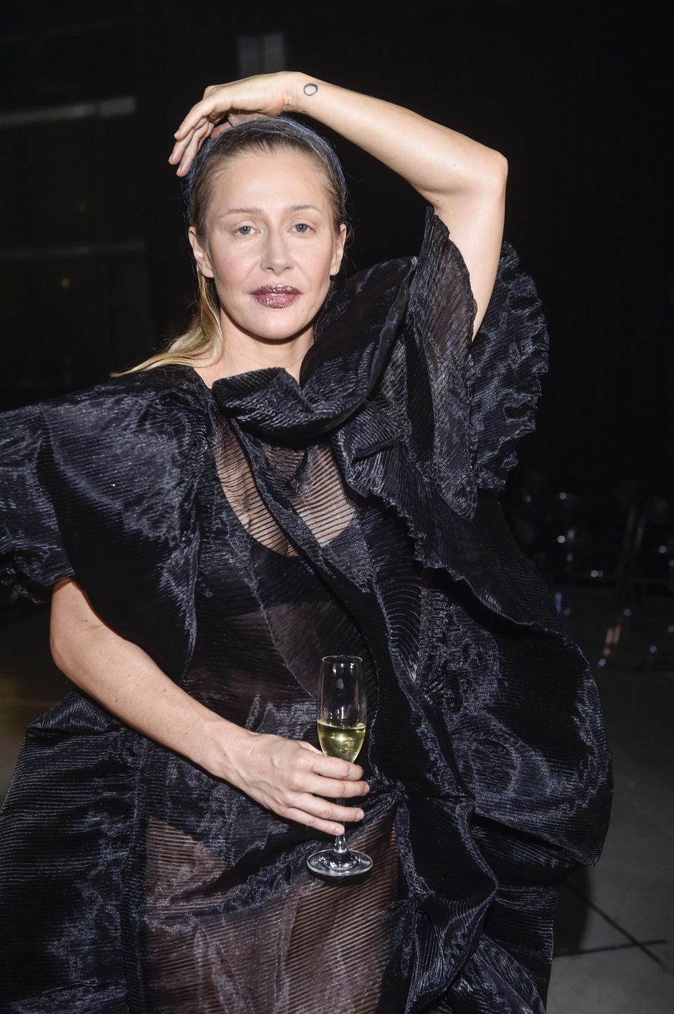 Katarzyna Warnke pochwaliła się zdjęciem w mocno wyciętym kostiumie