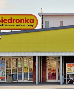 Biedronka wysłała Polakom wiadomość. Niemiecki gigant oburzony