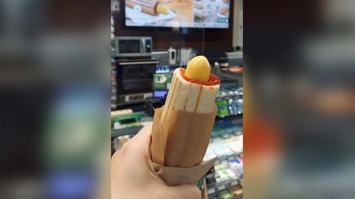 Serowe hod-dogi będą dostępne w niektórych sklepach sieci Żabka