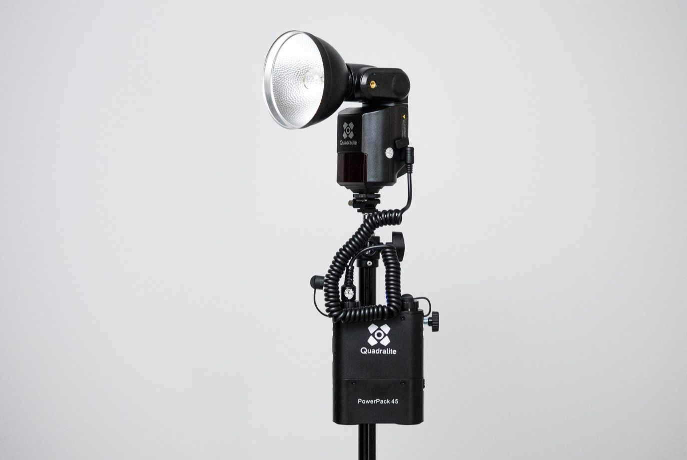 Kup lampę Quadralite Reporter 360 TTL, a softbox dostaniesz  za 1 zł 1