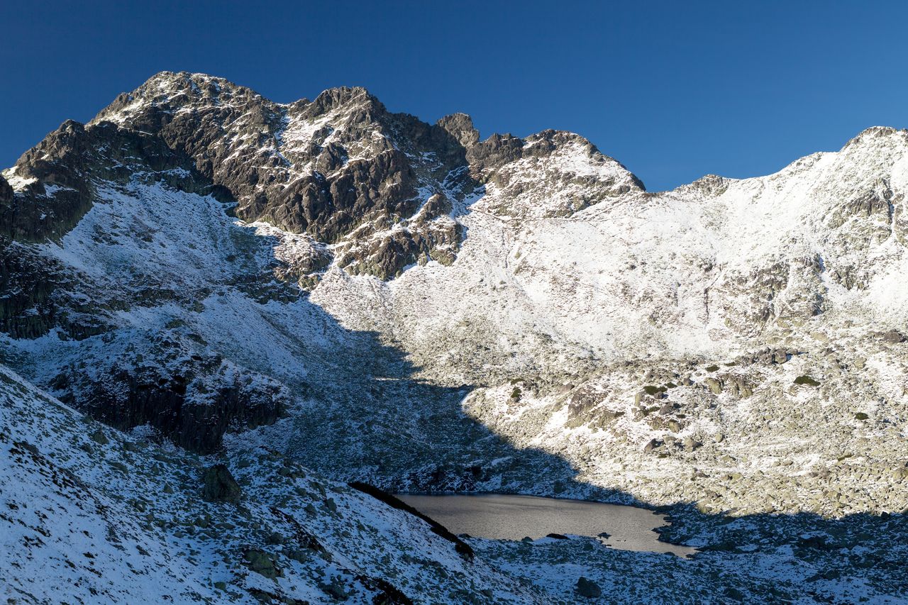 Tatry. Nawigacja zmyliła turystów. Utknęli w środku nocy na Orlej Perci