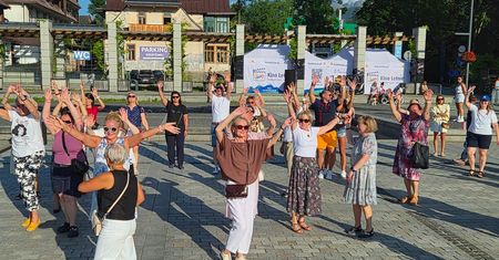 Ruszyły wakacyjne potańcówki w Zakopanem