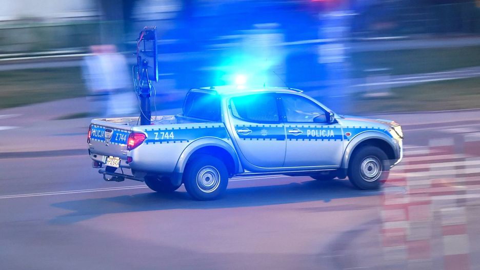 Pijany 33-latek wiózł autem czworo dzieci. Nie miał prawa jazdy 