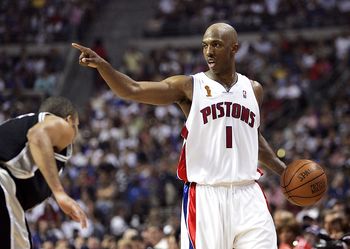 Przekręt jak z filmu. Użyli stołów z RTG. Mistrz NBA w rękach FBI