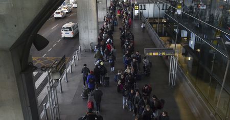 Koszmarny styczeń w Europie. Paraliż komunikacyjny