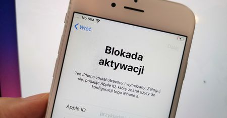 Tysiące działających iPhone'ów idą na przemiał. To nie wina Apple, tylko nasza