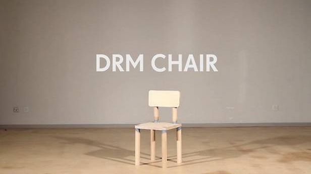 Krzesło z DRM – usiądziesz na nim tylko osiem razy 1