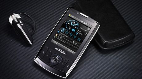 ZX1 Lamborghini zawieszony z dwoma kolejnymi modelami 1