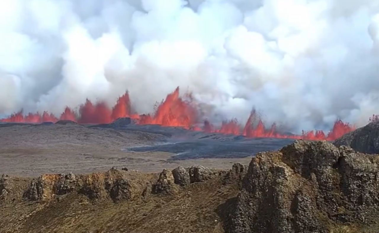 Volcanic eruption forces mass evacuation on Reykjanes peninsula