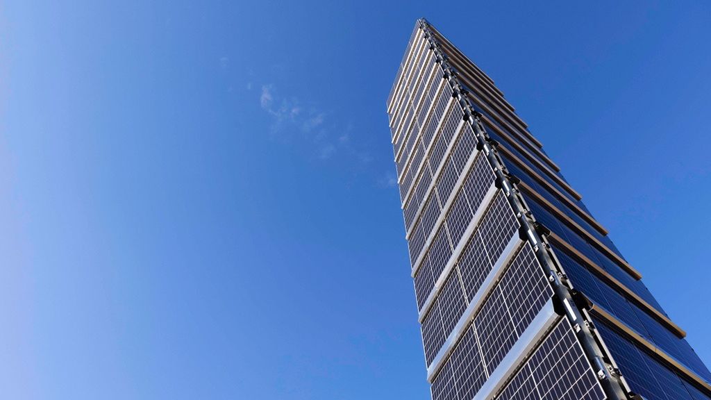 Kanadyjska wieża fotowoltaiczna pozytywnie przeszła etap testów.