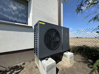 Ile kosztuje pompa ciepła do domu 200 m²? Koszt zakupu, montażu i eksploatacji w 2026 roku