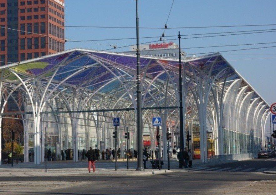 Łódź: Magistrat proponuje: we Wszystkich Świętych komunikacja miejska za darmo. Ale samochód zostaje na parkingu