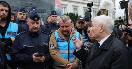 "Jak klasyczny warchoł". Tusk komentuje zachowanie Kaczyńskiego
