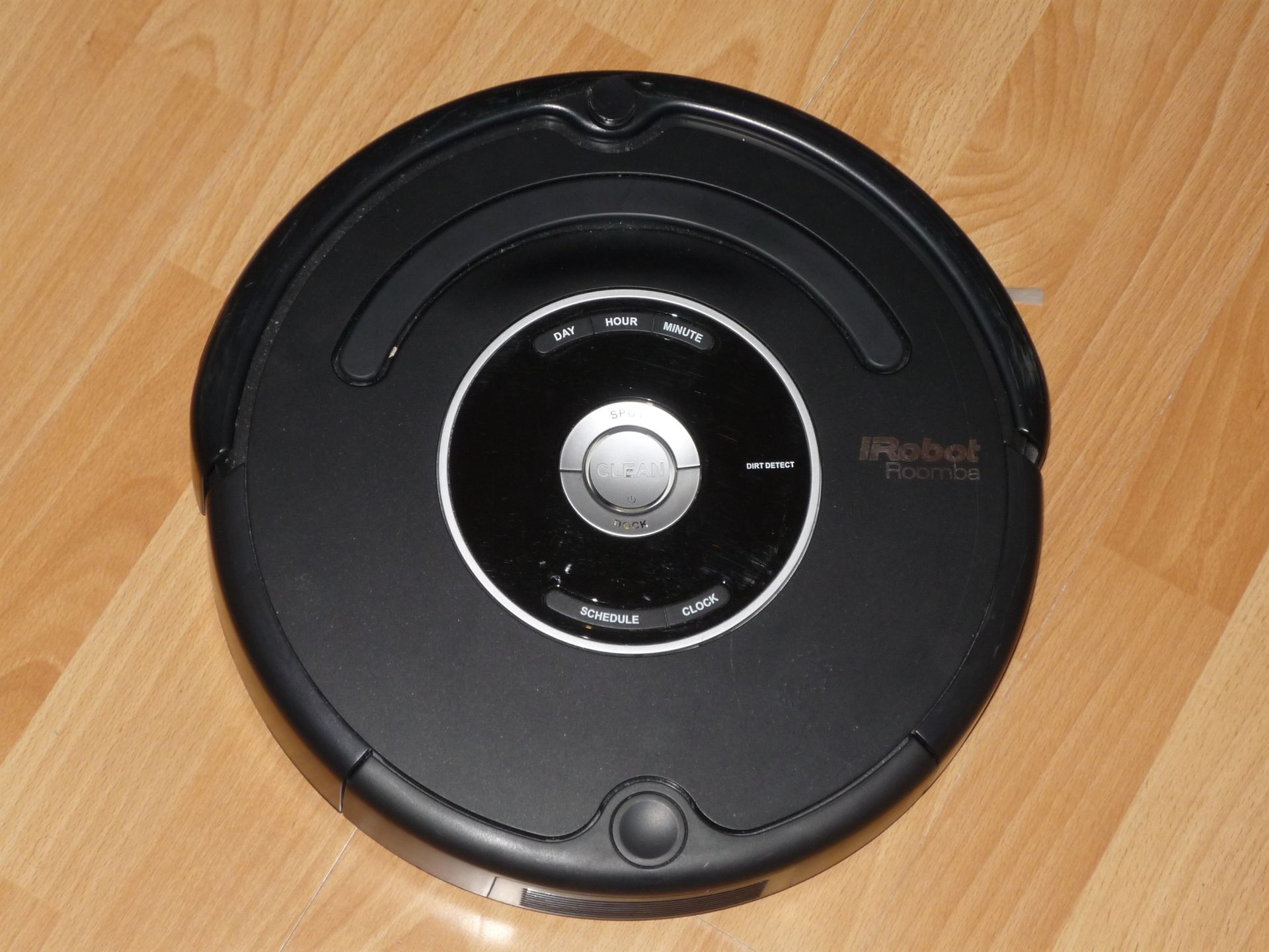 iRobot Roomba 581 - i pozamiatane! [test] 3
