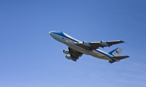 Tym Trump poleciał na Alaskę. Latający Biały Dom