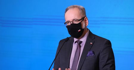 Koronawirus w Polsce. Lockdown w Boże Narodzenie? Słowa ministra zdrowia Adama Niedzielskiego mogą niepokoić