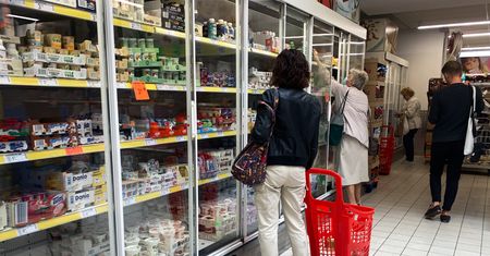Sprzedaż detaliczna w czerwcu niższa od oczekiwań. Niemrawe tempo ożywienia