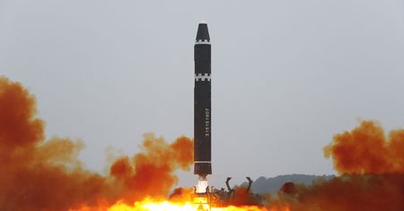 Działo się w nocy. Kim straszy świat. USA odpowiadają