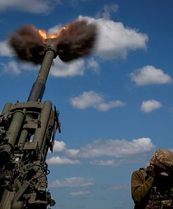 Broń z USA w akcji. Ukraińcy pokazali moment uderzenia w Rosjan haubicą M777