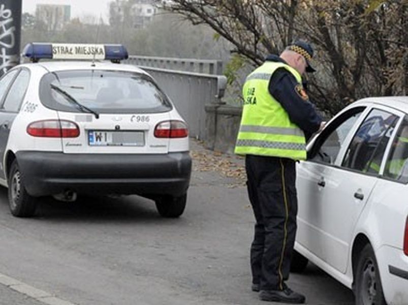 Lekarka niosła pomoc, odholowali jej samochód