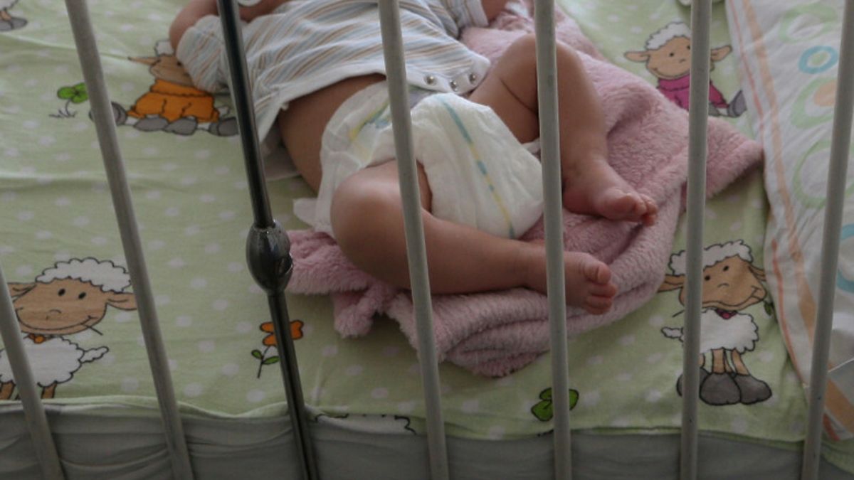 Lekarze wybudzili ze śpiączki czteromiesięczną Nadię. Rodzice dziewczynki usłyszeli zarzuty