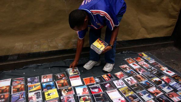 Pobierasz nielegalne pliki? Zapłacisz! Nawet w Polsce 1