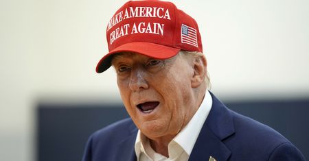 Zakończyło się głosowanie niemal we wszystkich stanach. Media: Trump faworytem