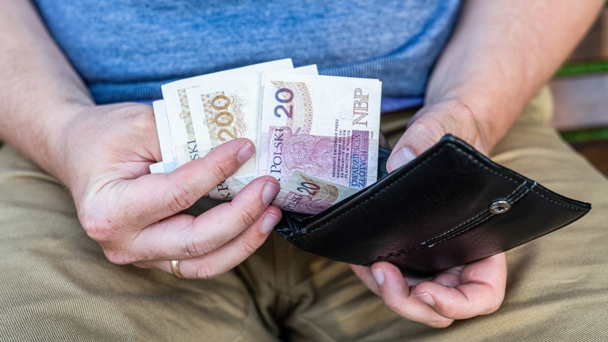 Wsteczne 800+. Pojawiła się opinia prawna