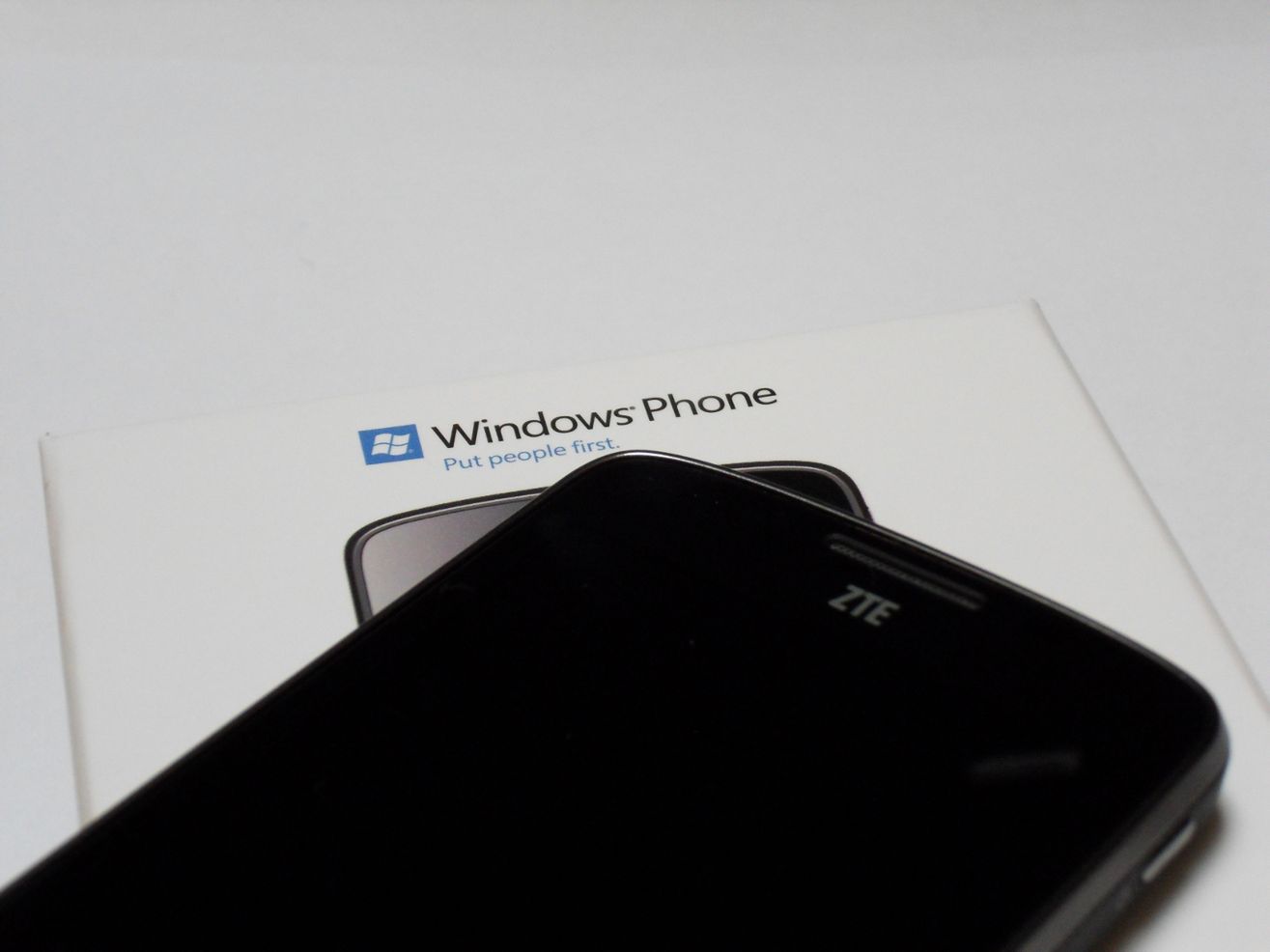 ZTE Tania - stylowy Windows Phone [test] 17