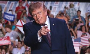 Trump obiecuje: 5 tys. dolarów dla każdego za utrzymanie większości w Kongresie