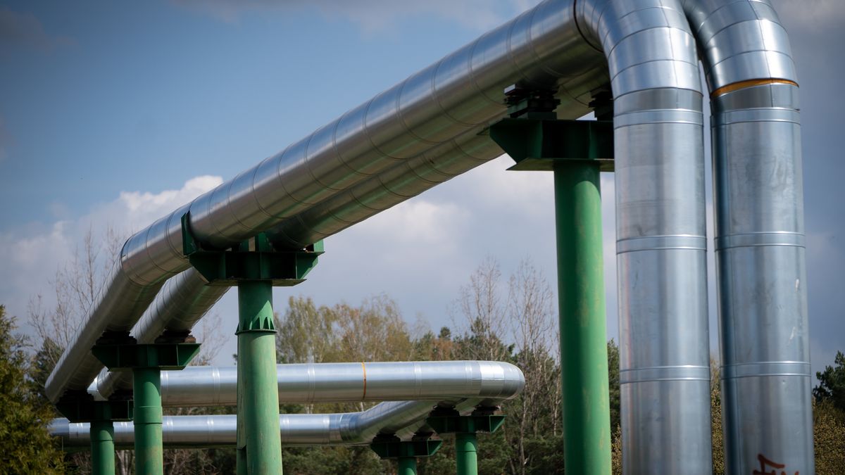 Połączenie gazowe  (Photo by Mateusz Wlodarczyk/NurPhoto via Getty Images)