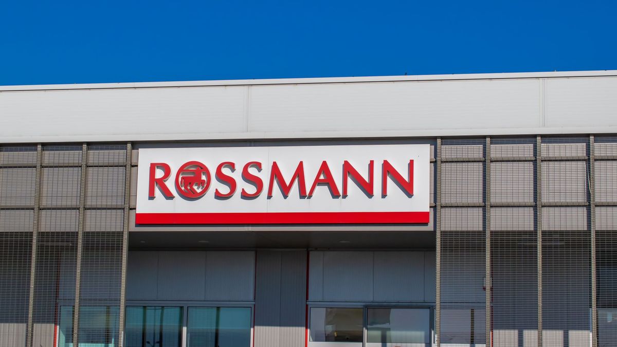 Zamienniki znanych perfum w Rossmannie. Teraz taniej