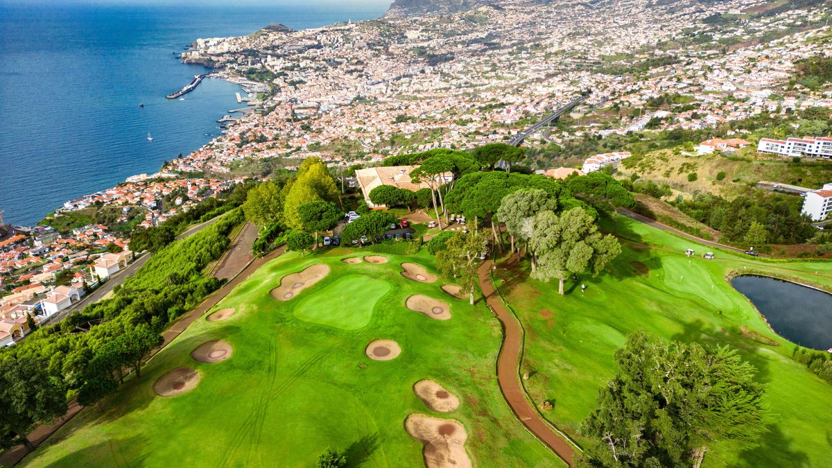 Na tej pięknej wyspie aktualnie wszystkie szlaki są zamknięte