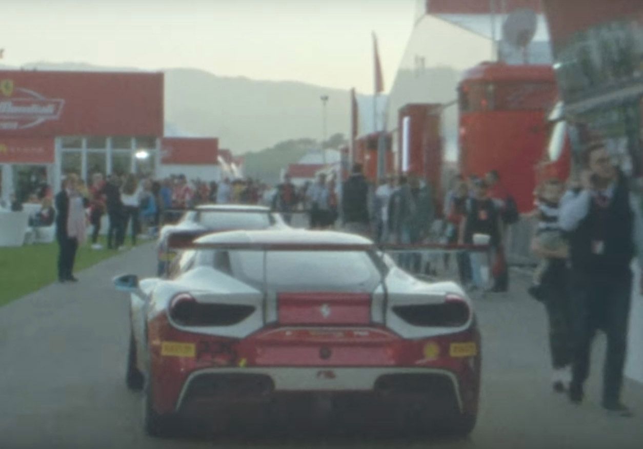 Format Super 8 wciąż żyje! Nick Shirrell nagrał film dla Ferrari 1