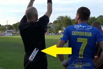 O co tu chodzi? Sędzia przyłapany w absurdalnej sytuacji