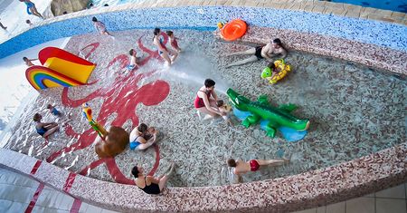 Aquapark zamknięty. Oderwał się fragment sufitu
