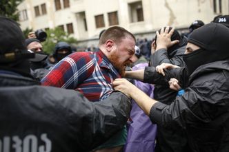 Największy protest w Gruzji. Tu się ściera historia. Policja użyła siły