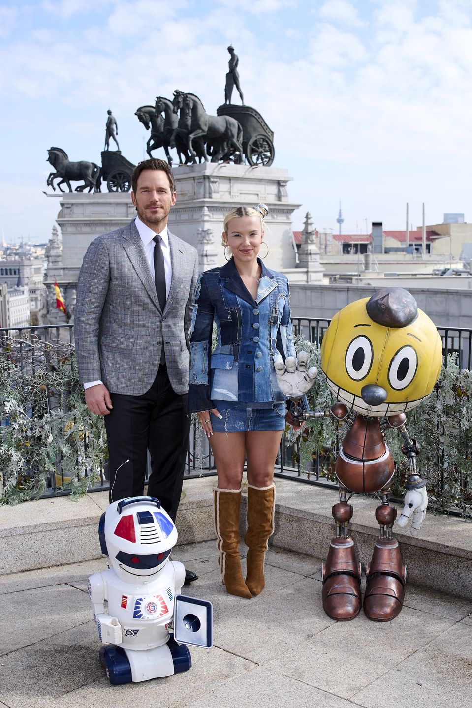 MADRID, SPAIN - FEBRUARY 27: Chris Pratt and Millie Bobby Brown pose after the press conference of "The Electric State" at the Four Seasons Hotel on February 27, 2025 in Madrid, Spain. (Photo by Carlos Alvarez/Getty Images for Netflix)Carlos Alvarez