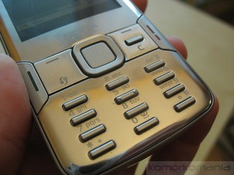 Cellna recenzja: Nokia N82 2