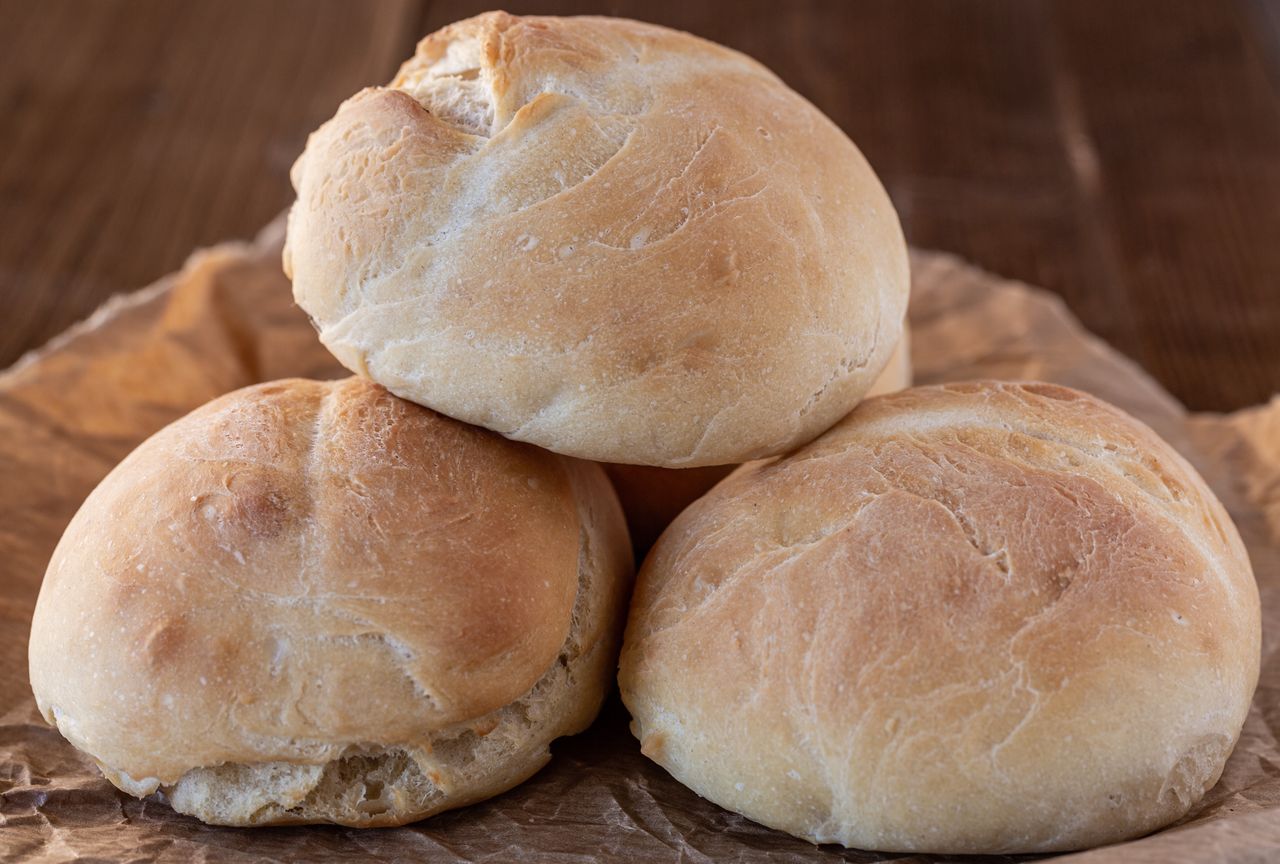 Te śniadaniowe bułeczki są pyszne i mają dużo białka. Wychodzą mięciutkie i wilgotne