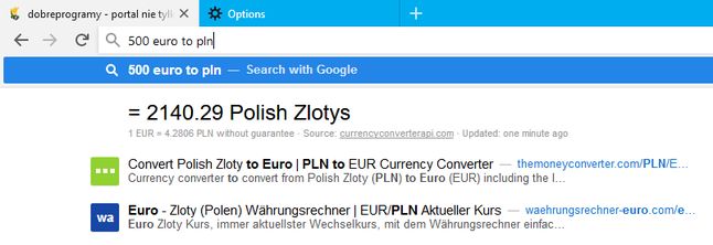 Na pasku można na przykład szybko przeliczać waluty.
