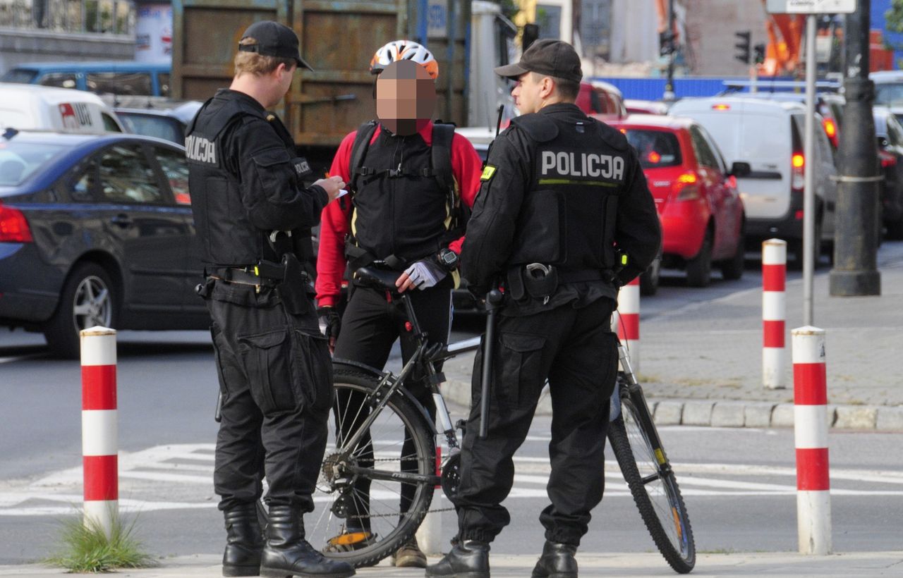 Jazda na rowerze w stanie nietrzeźwości nie jest przestępstwem. Nie oznacza to jednak braku kary