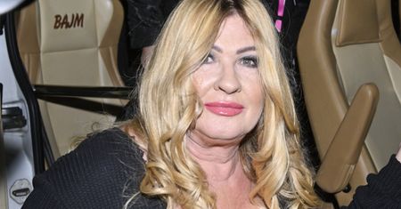 Przywitała ambasadora w body. Co na to Irena Kamińska-Radomska?