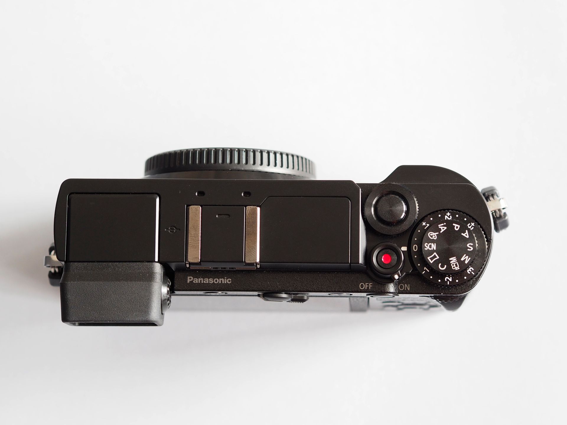 Mały aparat o dużych możliwościach - Panasonic Lumix DC-GX9 [recenzja] 5