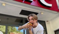 KFC wprowadza do menu sekretnego burgera