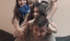 Siatkarz Krzysztof Ignaczak promuje SOS Wioski Dziecięce (wideo)